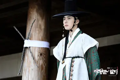 월화드라마 '야경꾼일지' 정일우·윤태영 야경꾼 귀신 조우…어떻게 ...