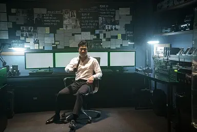 <럭키> 영화를 보고 나오는 순간 '잘생김'으로 변하는 유해진의 '잘웃김 ...