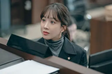 정려원, 구설 딛고 활동 재개…새 드라마 '변론을 시작하겠습니다' 국선 ...