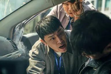 [인터뷰] '악마들' 장동윤 “첫 악역 도전? 무기 늘리고파” - 스타투데이