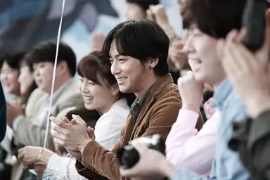 [XP인터뷰] '당신, 거기 있어줄래요' 김윤석 "위로 줄 수 있는 영화 되길 ...