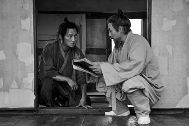 귀양살이 설경구·이정은 로맨스…'자산어보' 어디까지 실화? | 중앙일보