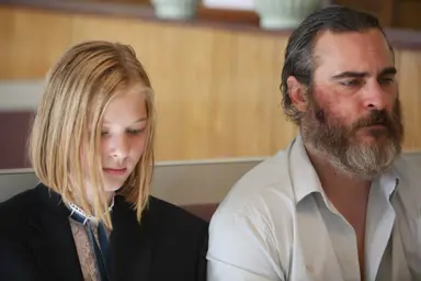 '너는 여기에 없었다' 감독 "호아킨 피닉스, 지적이고 본능적" : 네이트 ...