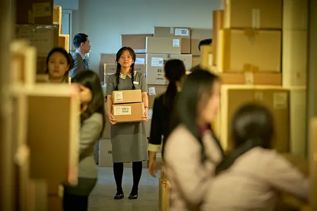 [넷플릭스] 영화 <파반느> 리뷰 * 현실과 세상의 편견을 뒤로하고 보여주는 청춘들을 위한 따뜻한 위로