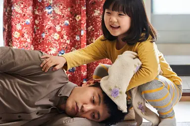 '미코' 장윤정, 영화 '내겐 너무 소중한 너' 출연 확정…진구와 호흡 ...