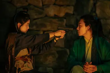 '외계인 2부' 류준열·김태리 "최동훈 감독 팬으로서 기대돼" : 네이트 연예