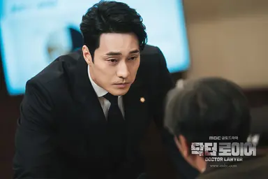 '닥터로이어' 소지섭 '4년만 안방극장 복귀, 의사 출신 변호사 설정에 끌려'