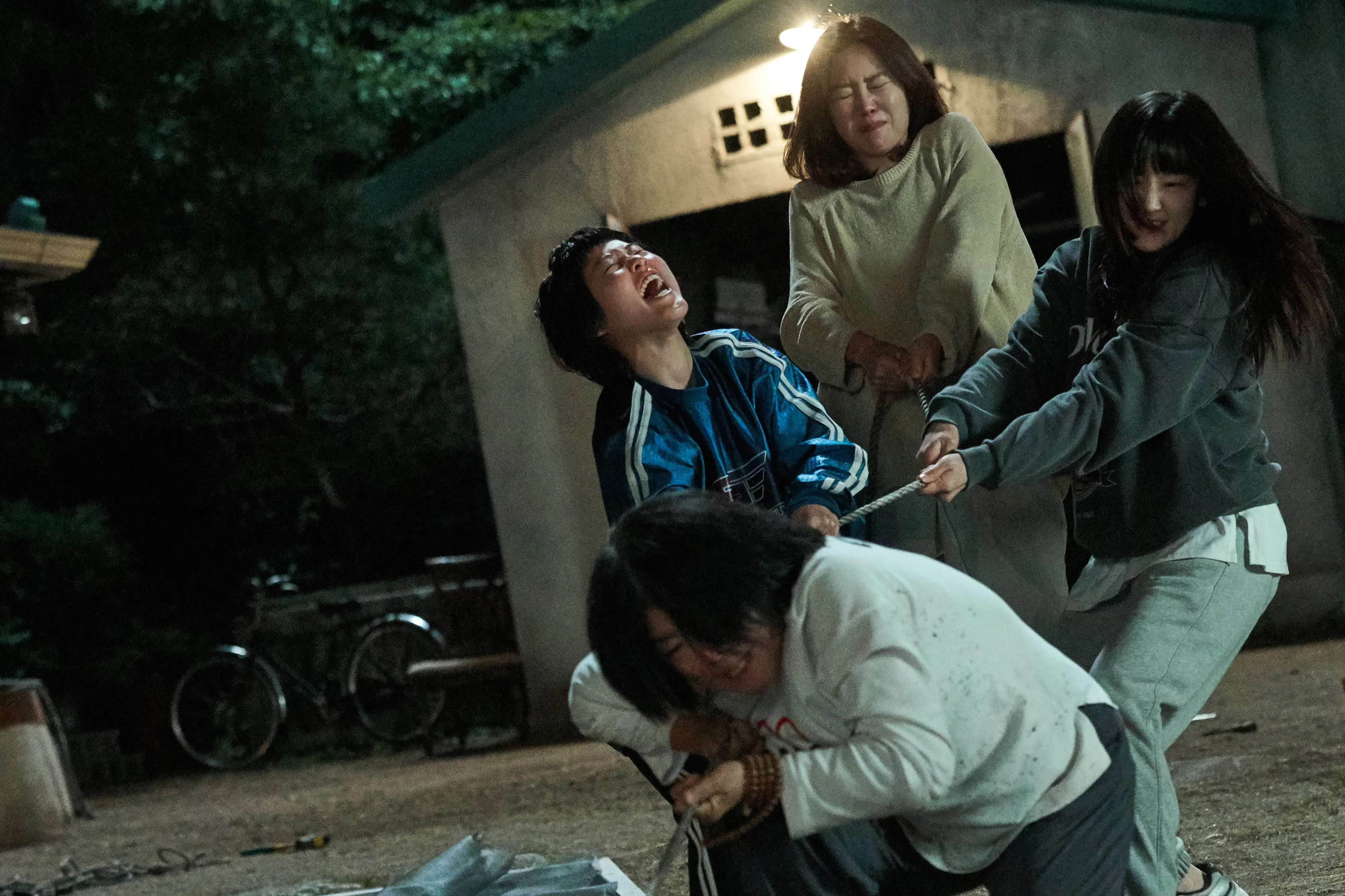 캐스팅만으로도 볼만한 경주기행 줄거리 결말 리뷰