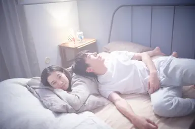 아오이 유우·타카하시 잇세이 '로망스 돌', 4월 1일 시네마 캐슬 단독 개봉