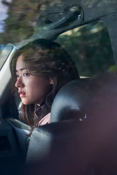 수줍음 뒤에 번뜩이는 연기 내공…'낙원의 밤' 엄태구