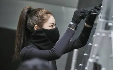 '레버리지:사기조작단' 이동건, 사기 탑클라스 선수 소집..'이목 집중'