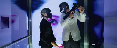 "역대급 스케일"…마이클 베이·라이언 레이놀즈, '6언더그라운드' 들고 ...