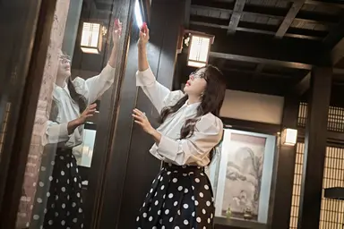 엄정화, 3년 만 스크린 컴백…'화사한 그녀' 10월 개봉 - 노컷뉴스