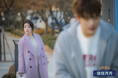 <으라차차 와이키키> 김정현, 아기 안고 멍뭉美 발산! 훈훈 케미 뽐내는 ...