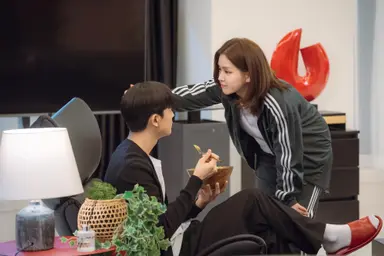 김지은로몬, 로맨스릴러 드라마 '브랜딩 인 성수동' 캐스팅 : 네이트 연예