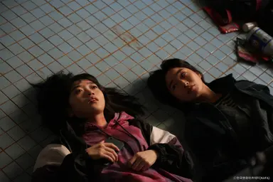 정이주·오우리, 영화 '지옥만세' 주역들 : 네이트 뉴스