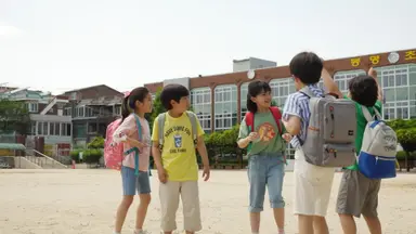 이경훈 "'저 산 너머' 이어 '아이들은' 출연…폭염으로 힘들었다" - 머니 ...