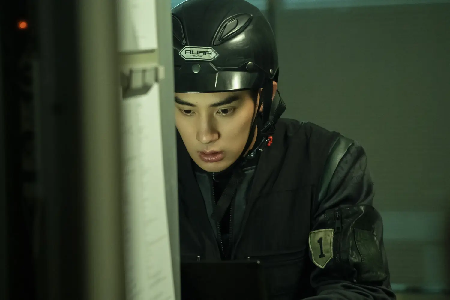 영화 끝장수사 리뷰 줄거리 결말 의외의 재미를 선사하는 코믹 액션 반전 수사극