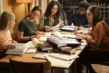 여성주의 색 빼기? '세상을 바꾼 변호인' 홍보물 논란 - 노컷뉴스