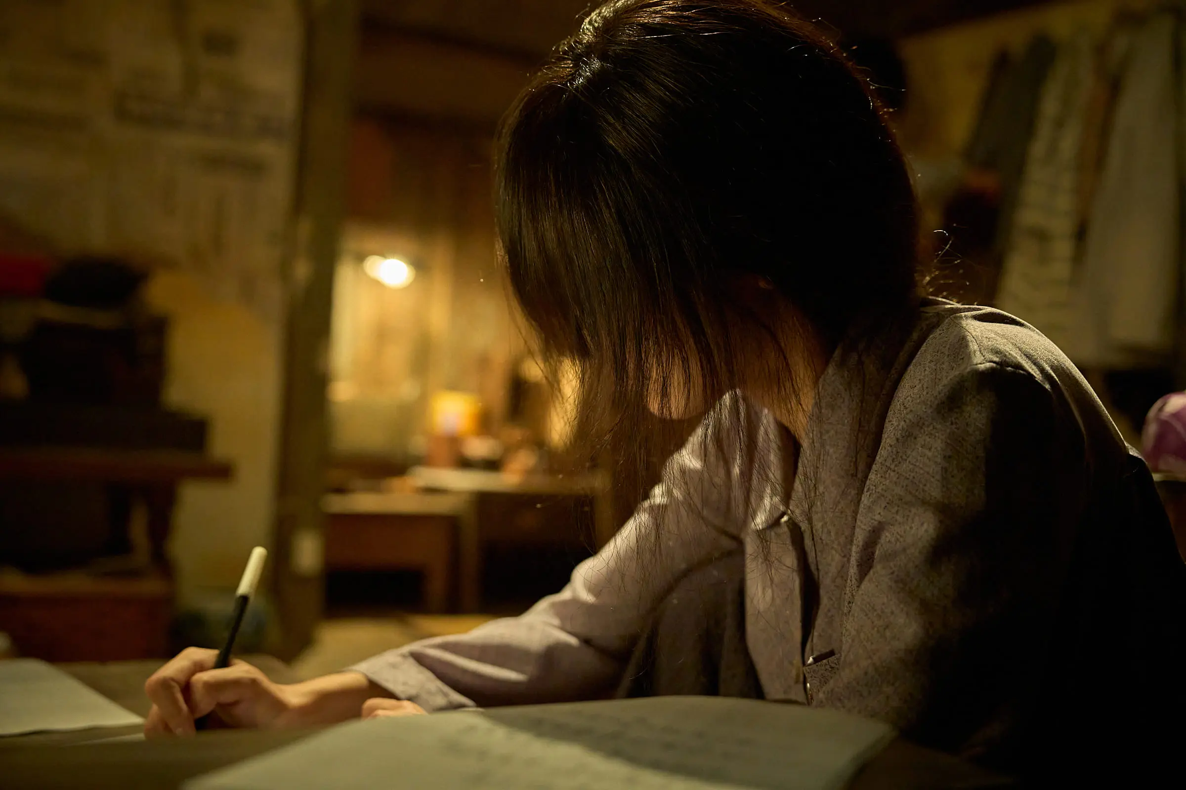 당신이 프시케라면 괴물의 얼굴을 보겠습니까? 영화 <얼굴> 리뷰