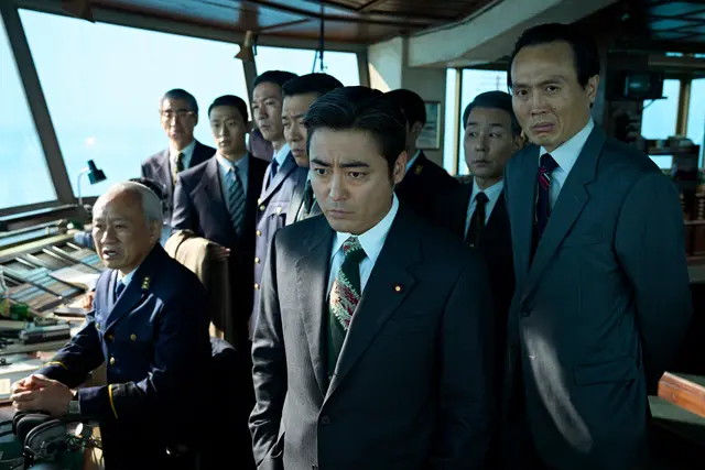 넷플릭스 영화 굿뉴스 리뷰 실화 비교 줄거리 결말 웰메이드 블랙코미디