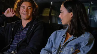 쿨하게,아리게… '젊음'을 질주한다[OTT언박싱]