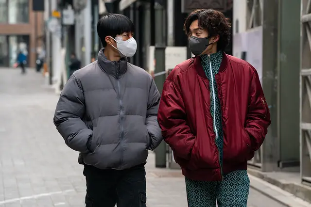 넷플릭스 드라마 사냥개들 5화 5회 줄거리 이어지는 전면전