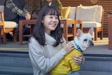 '함께 개 취급 받아' 윤여정 '도그데이즈' 김덕민 감독과의 인연 눈길[SE ...