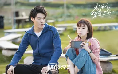 꽃미녀 中 배우, 외모 콤플렉스 고백…"동료들보다 못생겨 슬프다" [룩 ...