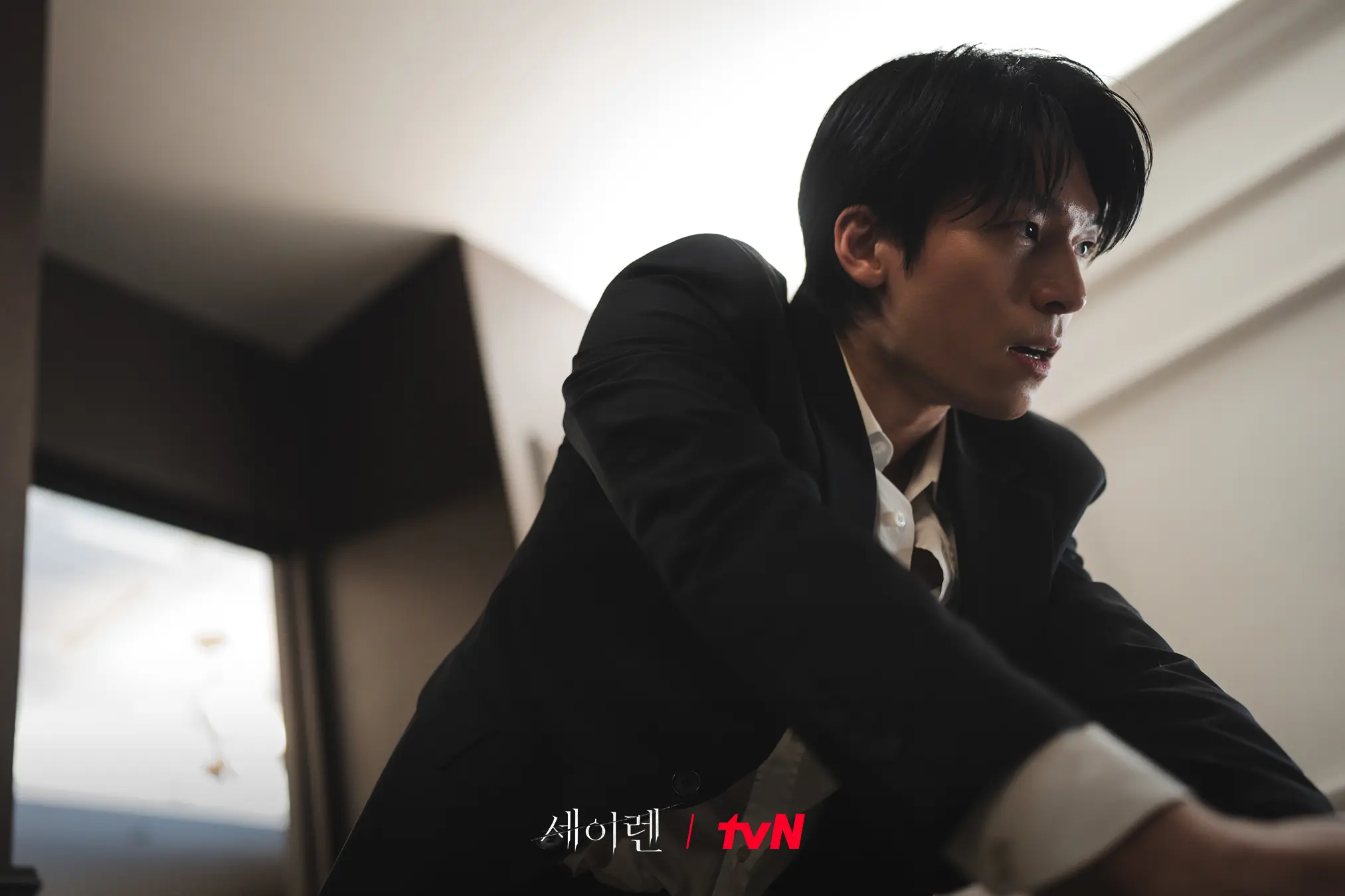 세이렌 4화 줄거리, 김윤지의 스토킹, 백준범의 실체. 최영호의 성폭력