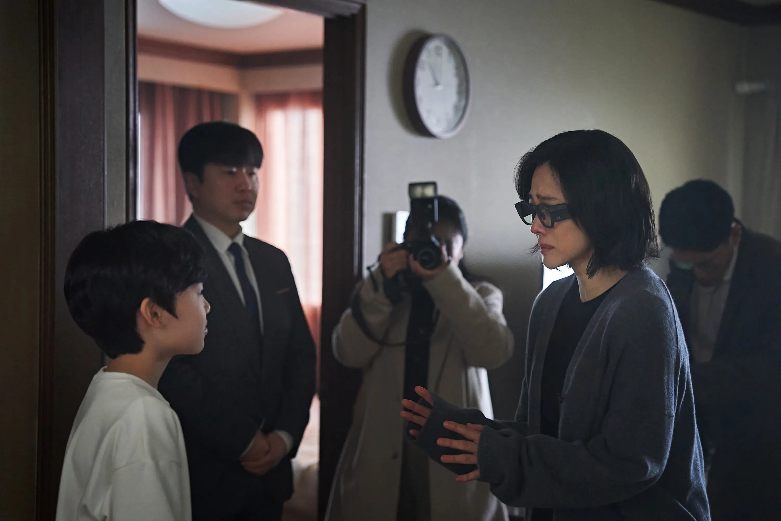 물병에 담긴 조화라는 낙원에서, 영화 <실낙원> 해석 리뷰