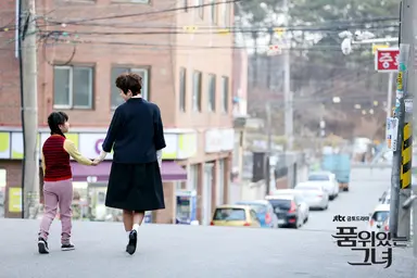 [인터뷰] '품위있는 그녀' 김희선이 '세대 불문' 대중을 사로잡는 비법 ...