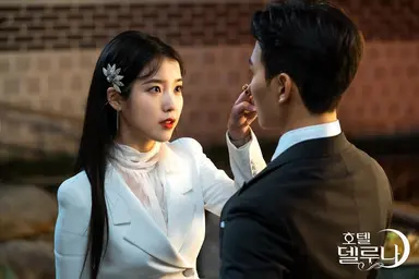 아이유 '호텔 델루나' 2위…동남아 휩쓴 K-드라마 | 중앙일보