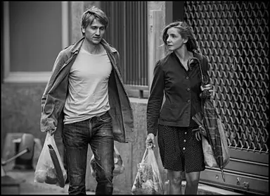 <새영화> 필립 가렐 감독의 '인 더 섀도우 오브 우먼' | 연합뉴스