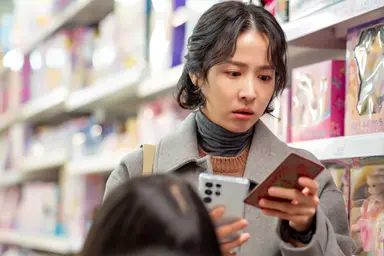 조여정, 모성애 가득한 워킹맘인 줄 알았는데…섬뜩한 반전 ('타로 ...