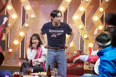 '47세' 김사랑, 훅 파인 드레스입고 방송 복귀 "믿기지 않아" (SNL 코리아)
