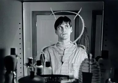 '트루먼 쇼' 짐 캐리 대표작, 24시간 관찰 예능…'기생충' 복숭아 ...