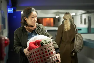 'SF8-간호중' 이유영, 남편 간호 지친 염혜란 극단적 선택에 충격 "나도 ...