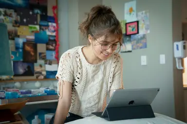 [예민한;뷰] '파이브 피트' 시한부 러브스토리 속 성소수자의 보편적 사랑