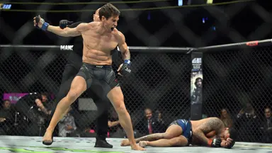 UFC 맥그리거, 할리우드 영화 데뷔…제이크 질렌할과 호흡 : 네이트 연예