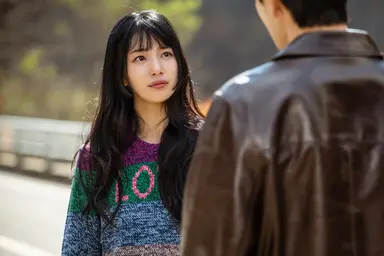 다시 아이돌 된 수지 “상처 많은 '이두나' 안아주고 싶어”