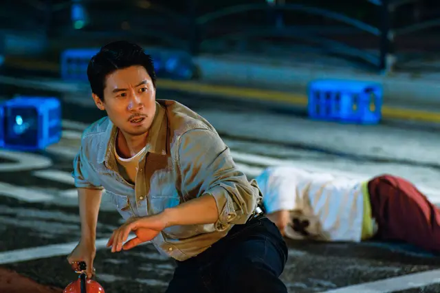 UDT 우리동네특공대 1회 1화 폭발사고 시작 윤계상 진선규 앙숙 케미 코믹 ENA드라마