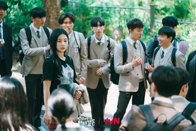 '반짝이는 워터멜론' 려운, 반짝이는 청춘을 향한 도전 [인터뷰]