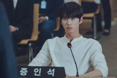 '미스터 기간제' 윤균상, 재방송 부르는 날렵해진 몸매…'후속 드라마는 ...