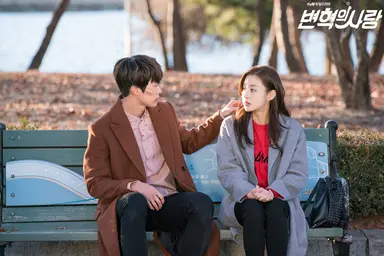 '변혁의 사랑' 최시원 하차요구 봇물…tvN "조심스러운 입장" | 중앙일보