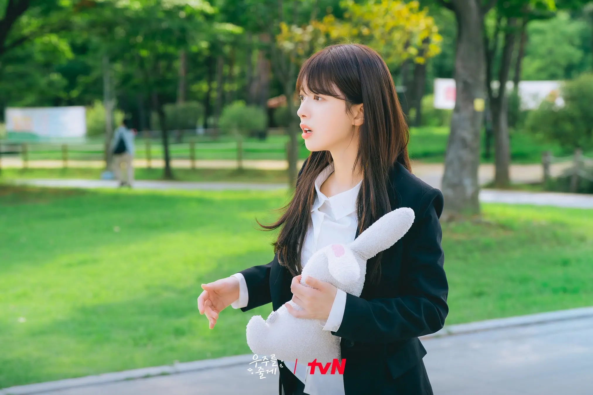 우주를 줄게 3화 3회 줄거리 노정의 첫사랑 재회 후 배인혁과 취중동침? tvN 수목드라마